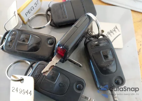 2012 Mercedes-Benz Sprinter 2500 High Roof z USA, uszkodzony, nr VIN WD3PE8CB0C5712389